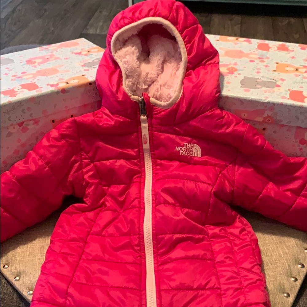 North Face toddlers reversible jacket 2t